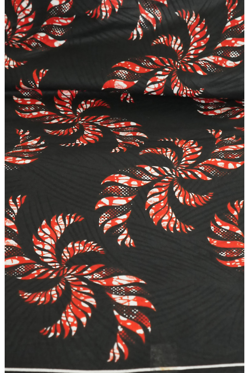 Ashanti Royal – Pagne Wax Gaufré 6 Yards 100% Coton, Fond Noir & Motifs Rouges Ashanti Royal – Pagne Wax Gaufré 6 Yards 100% Coton, Fond Noir & Motifs Rouges