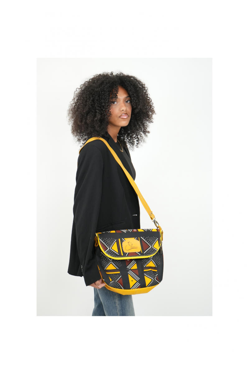 ZOLA – Sac à main Afro-chic en cuir jaune et tissu wax ZOLA – Sac à main Afro-chic en cuir jaune et tissu wax
